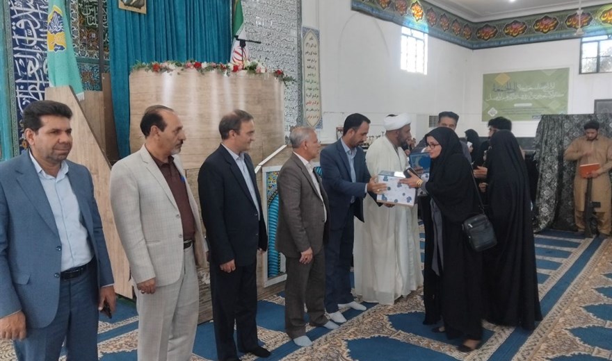 تقدیر از بهورزان فعال برنامه جوانی جمعیت در شهرستان نرماشیر